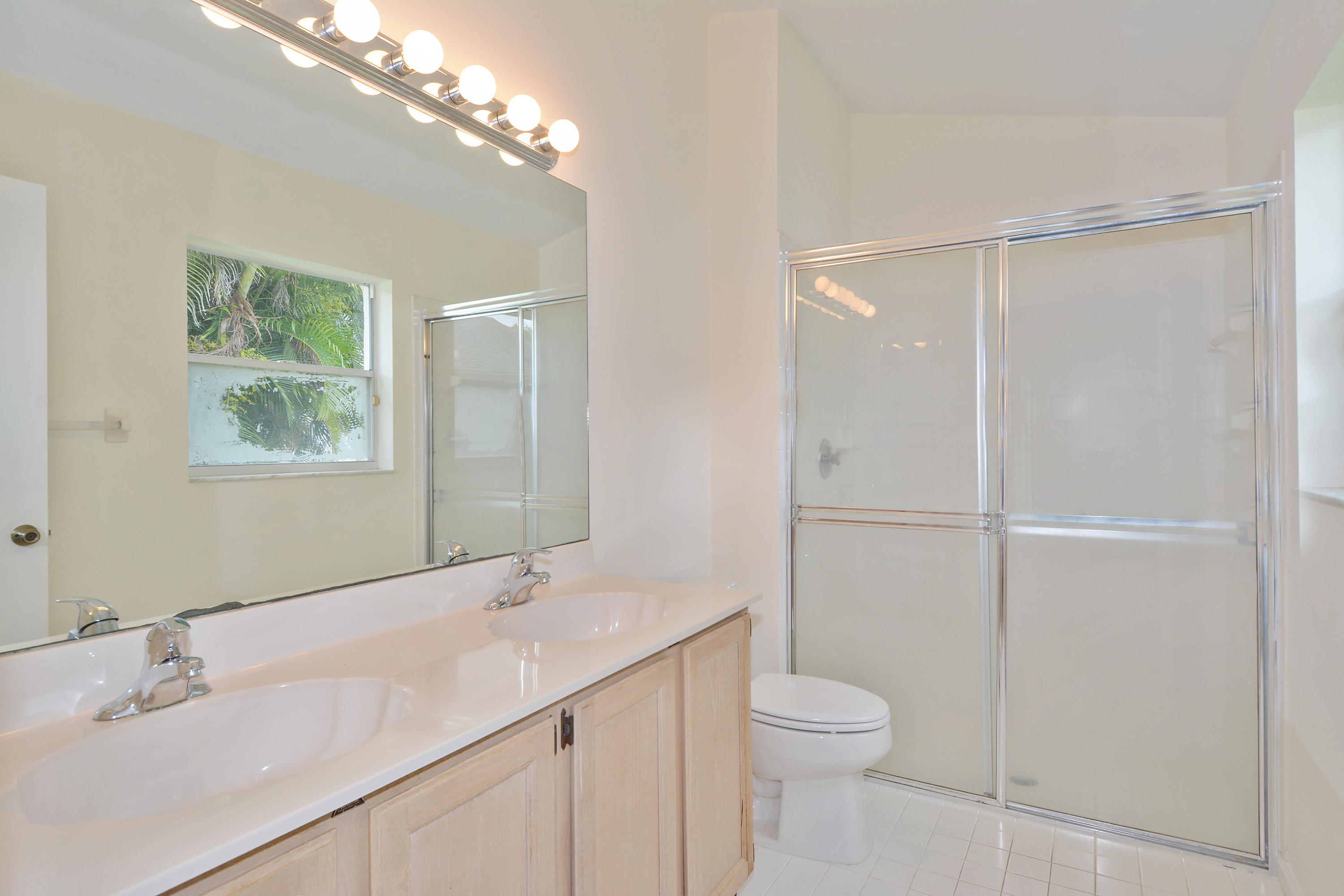 433 Trotters Lane Greenacres, FL 33413 - Photo 11 of 20 Master bathroom
