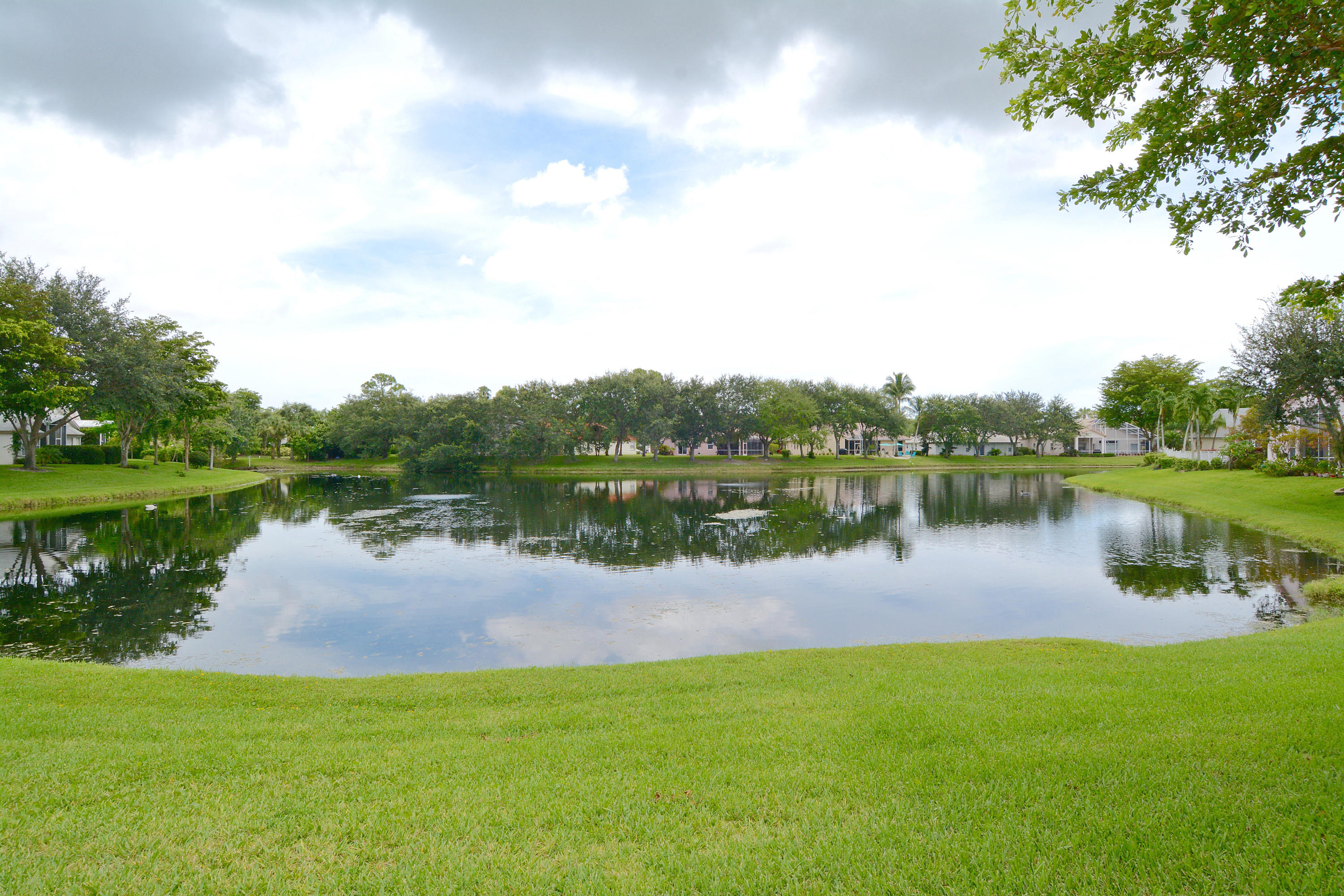 433 Trotters Lane Greenacres, FL 33413 - Photo 2 of 20 lake view
