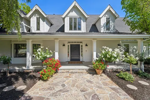 $6,200,000 | 19696 7th Street East, Sonoma, CA 95476