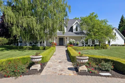 $6,200,000 | 19696 7th Street East, Sonoma, CA 95476