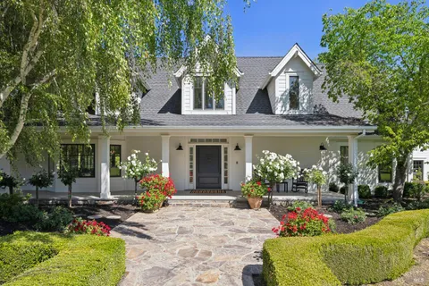 $6,200,000 | 19696 7th Street East, Sonoma, CA 95476