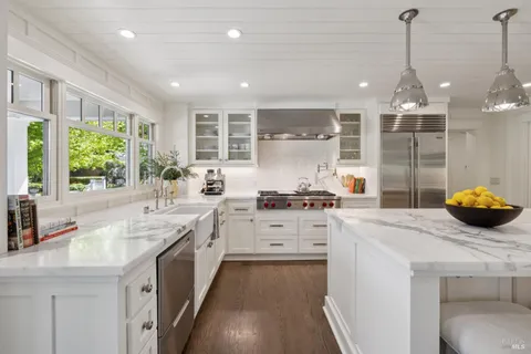$6,200,000 | 19696 7th Street East, Sonoma, CA 95476