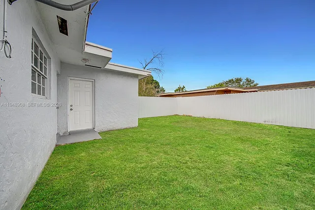 $2,650 | 19110 Northwest 36th Avenue, Unit 19110, Miami Gardens, FL 33056