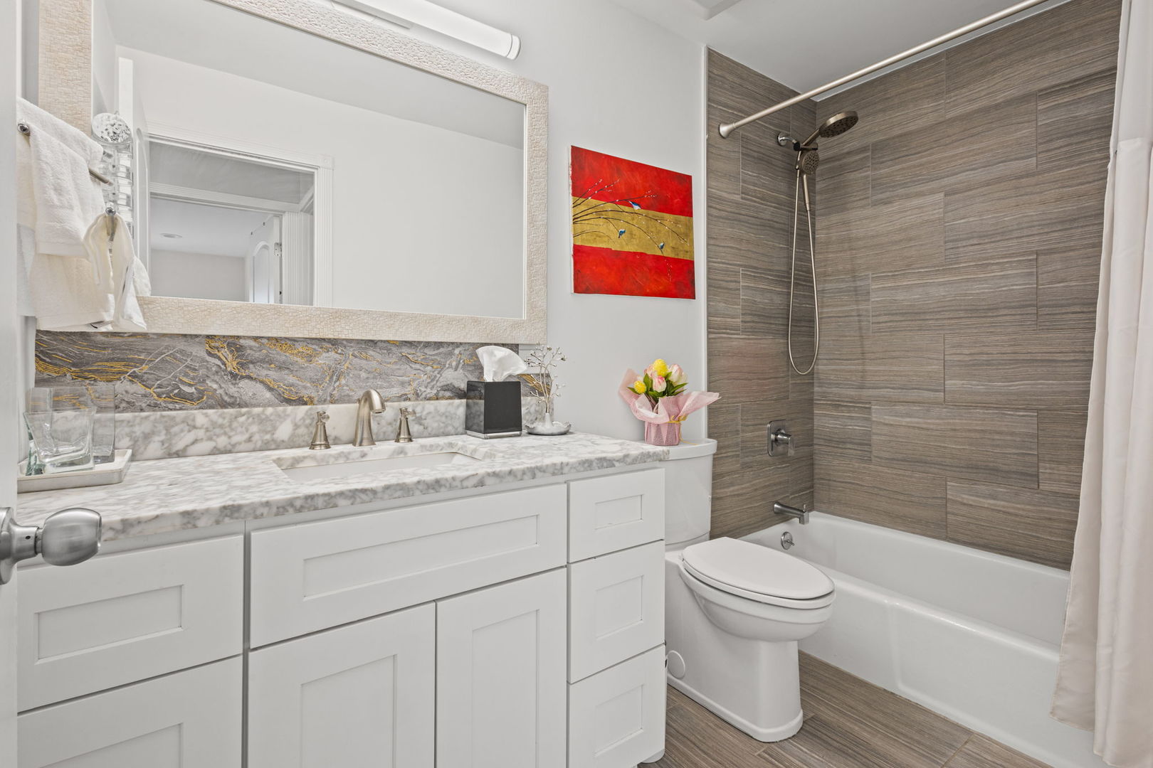 9460 Dee Road, Unit 2H Des Plaines, IL 60016 - Photo 15 of 22