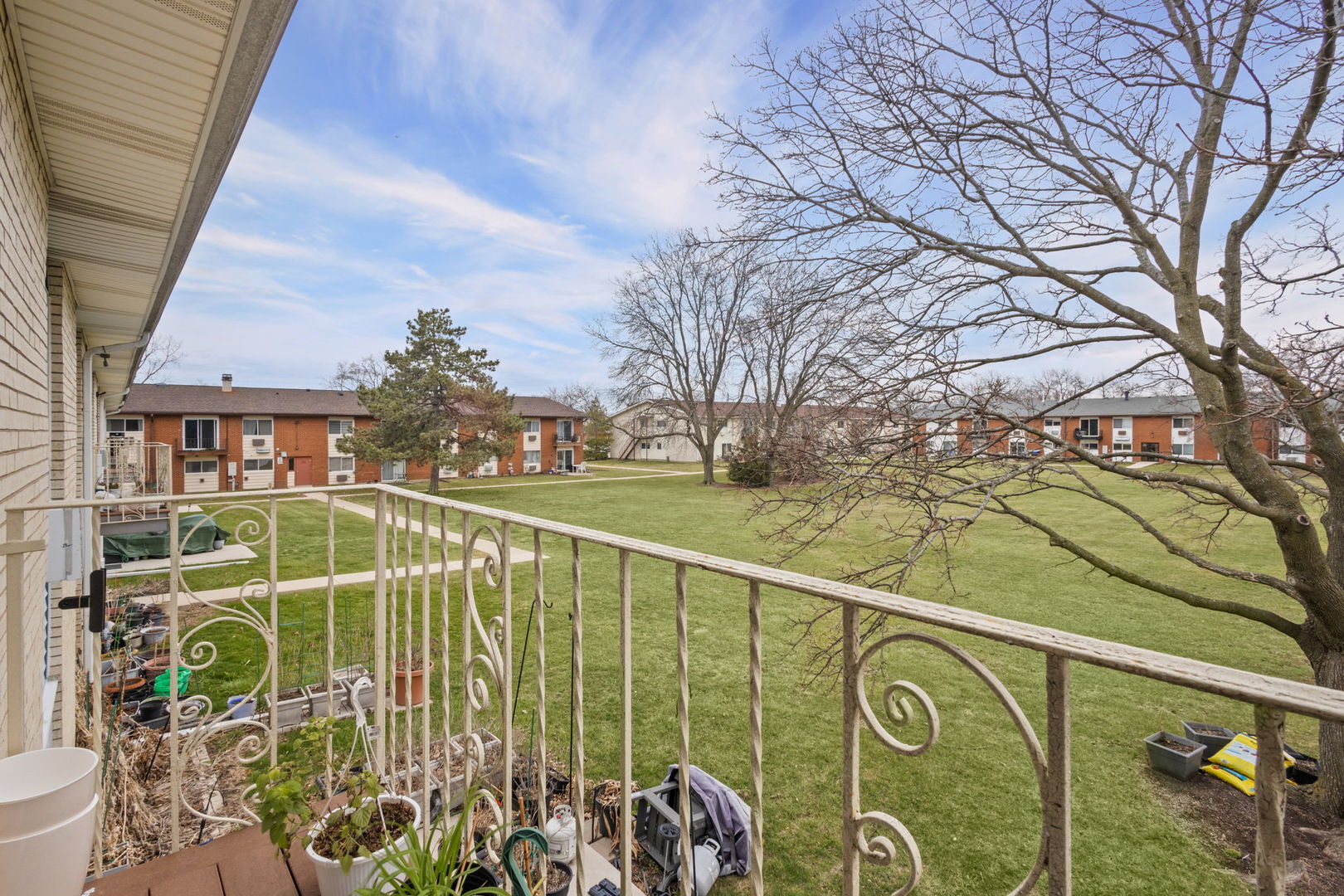 9460 Dee Road, Unit 2H Des Plaines, IL 60016 - Photo 20 of 22