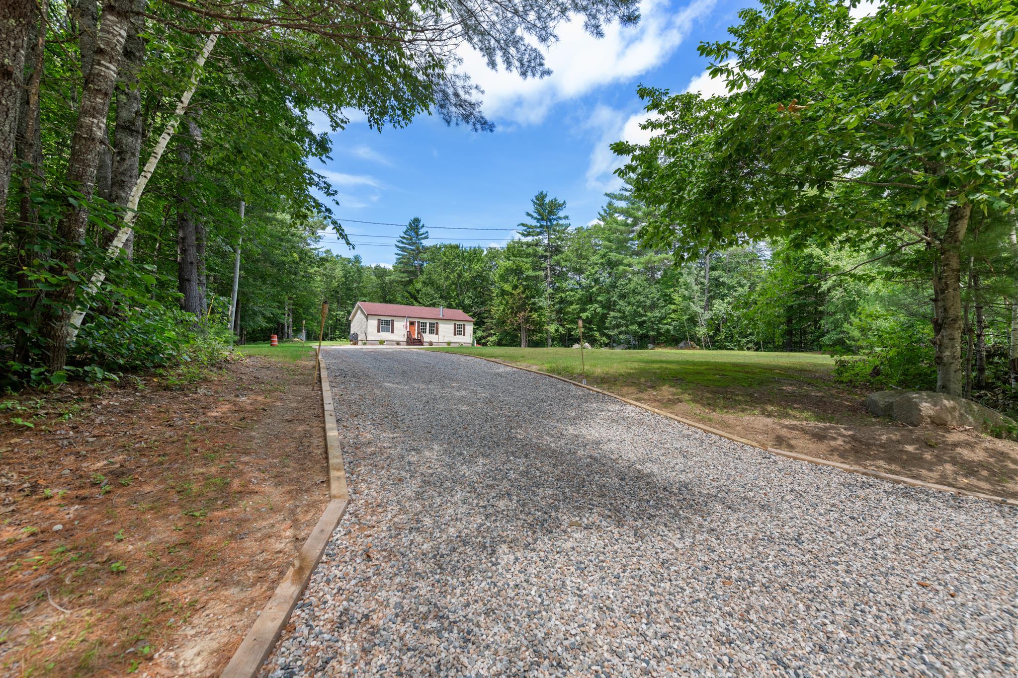 33 Moose Ridge Road Ossipee, NH 03864 - Photo 3 of 50