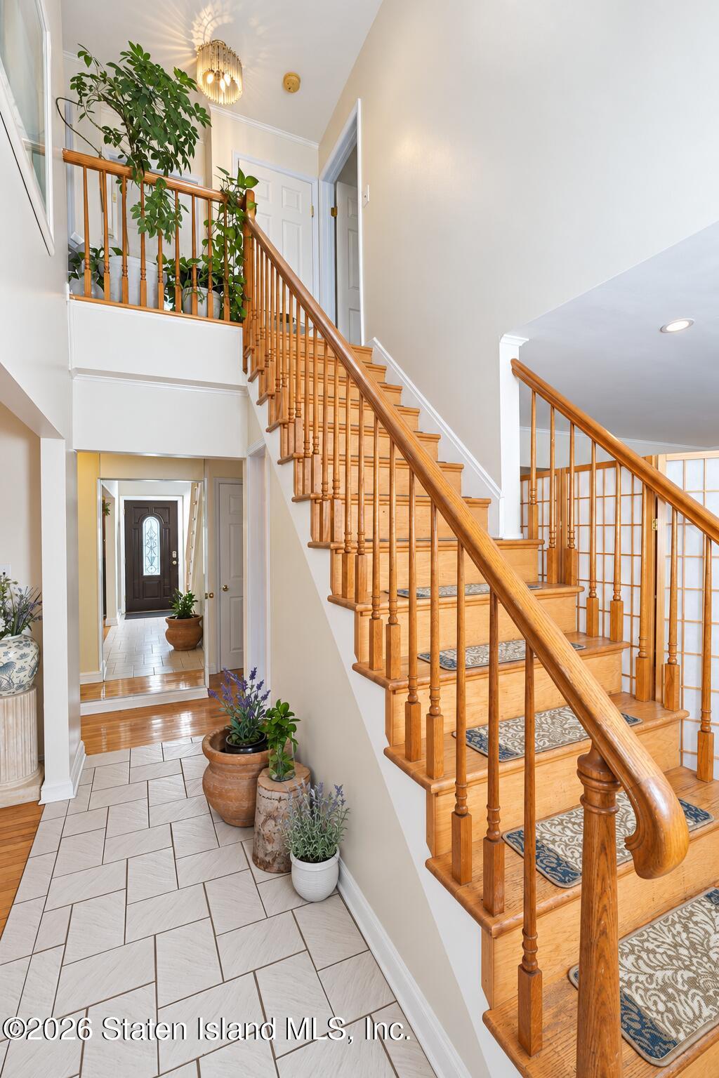 180 Radcliff Road Staten Island, NY 10305 - Photo 6 of 42 180-4