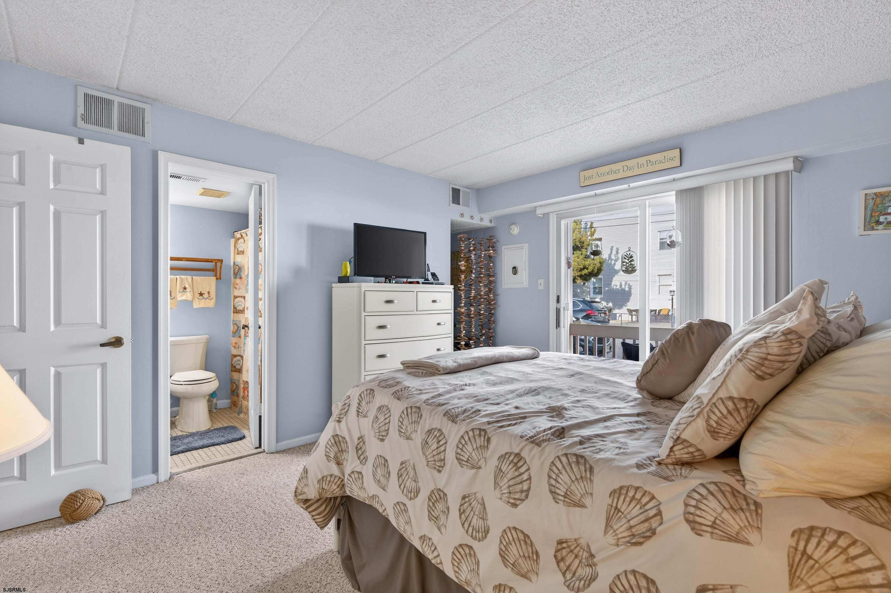 323 44th Street South, Unit 2 Brigantine, NJ 08203 - Photo 12 of 30