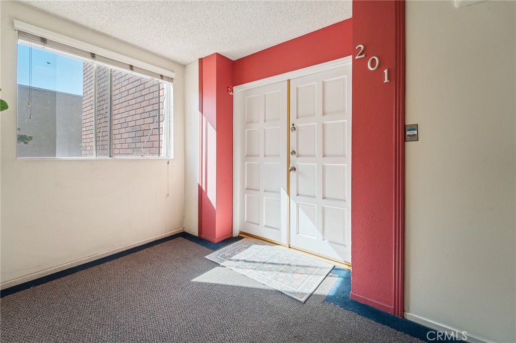 5440 Lindley Avenue, Unit 201 Encino, CA 91316 - Photo 38 of 38