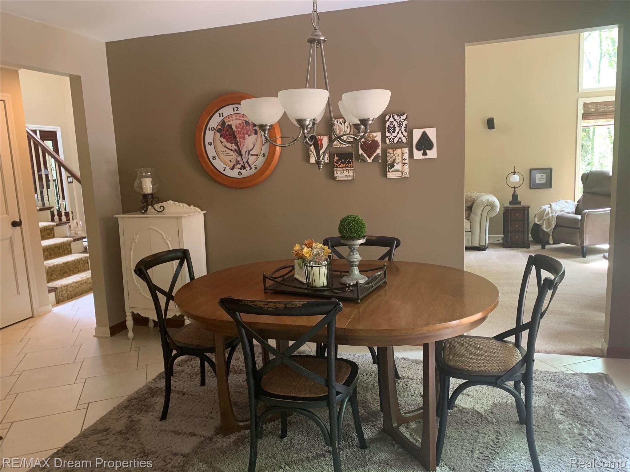 555 Scottshill Road Milford, MI 48381 - Photo 12 of 21 scottshill eating area.jpg
