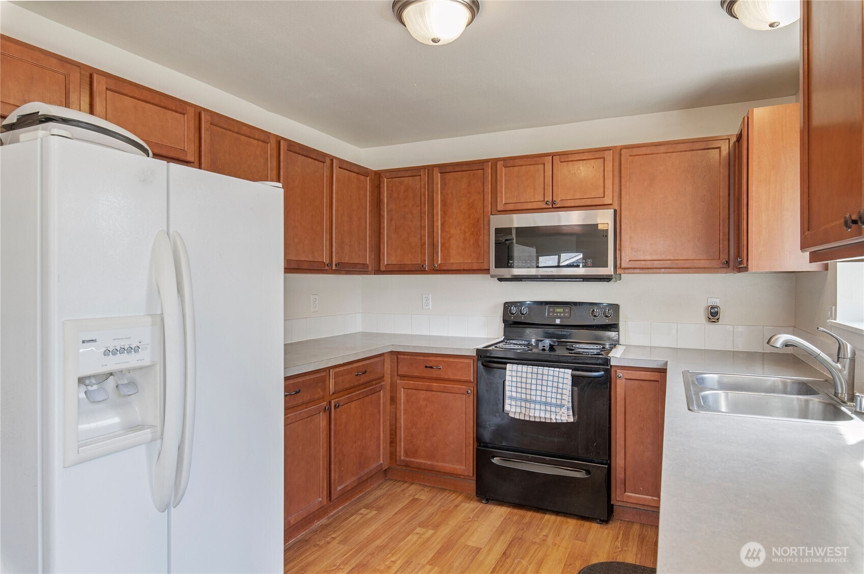 7838 Celtic Loop Northwest Silverdale, WA 98383 - Photo 14 of 32