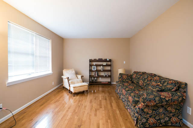7322 Sterling Road Hixson, TN 37343 - Photo 5 of 23 IMG_0071.jpg