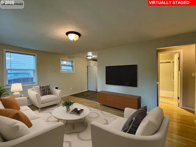 $270,000 | 9511 Northeast Gertz Circle, Portland, OR 97211