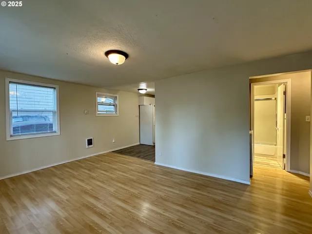 $270,000 | 9511 Northeast Gertz Circle, Portland, OR 97211