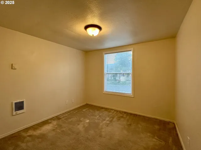 $270,000 | 9511 Northeast Gertz Circle, Portland, OR 97211