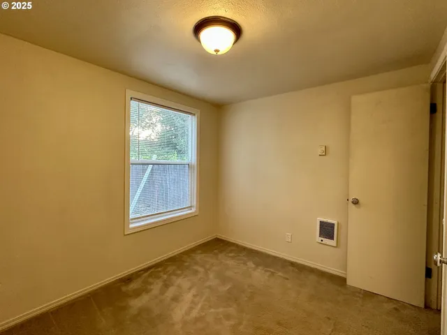 $270,000 | 9511 Northeast Gertz Circle, Portland, OR 97211