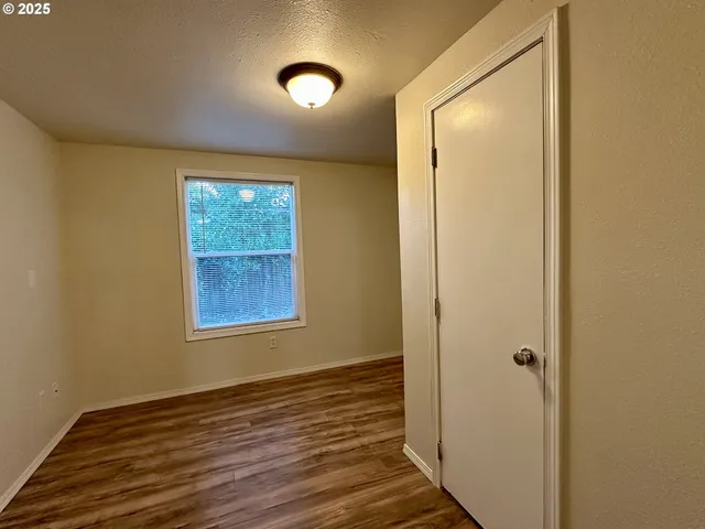 $270,000 | 9511 Northeast Gertz Circle, Portland, OR 97211