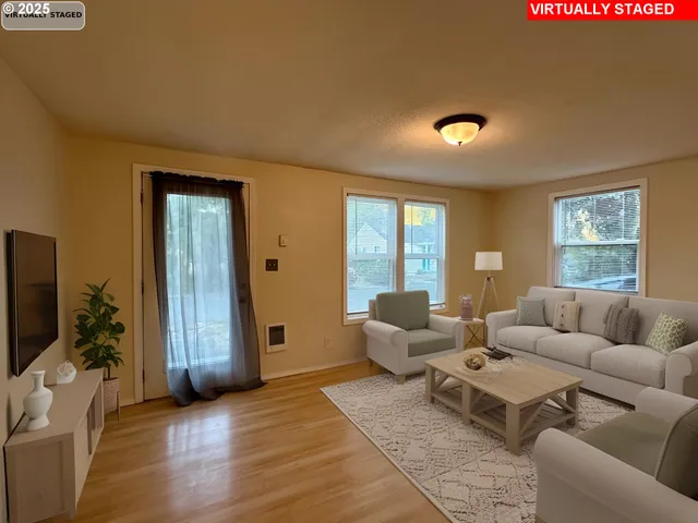 $270,000 | 9511 Northeast Gertz Circle, Portland, OR 97211