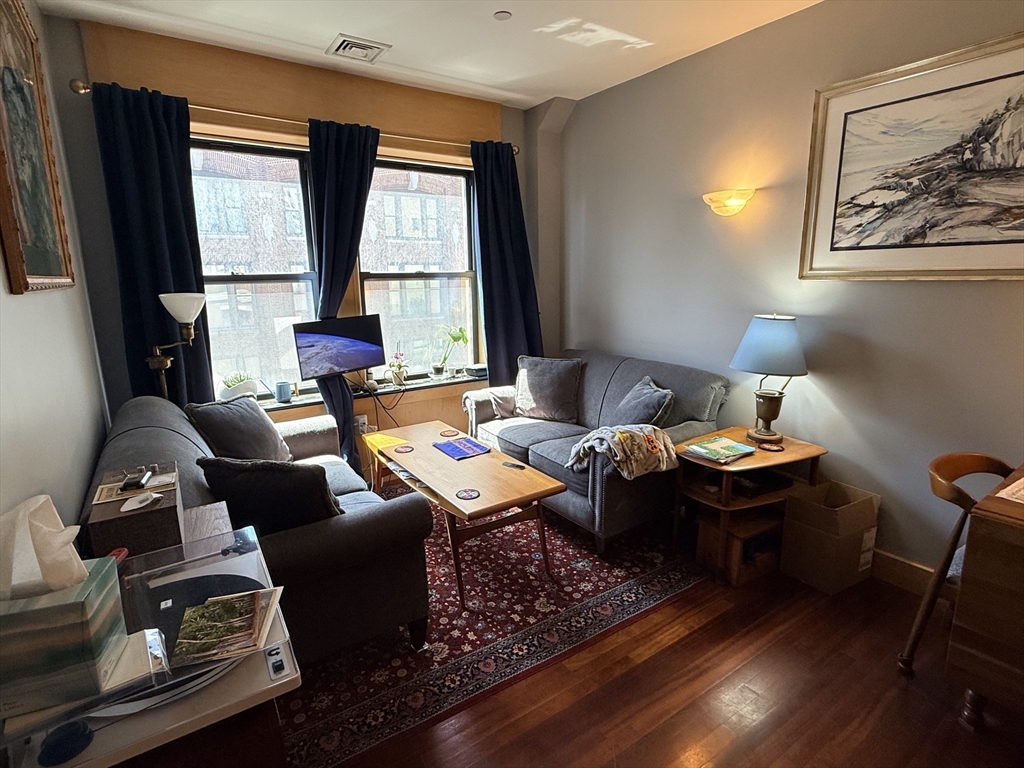 42 Beach Street, Unit 8B Boston, MA 02111 - Photo 2 of 28