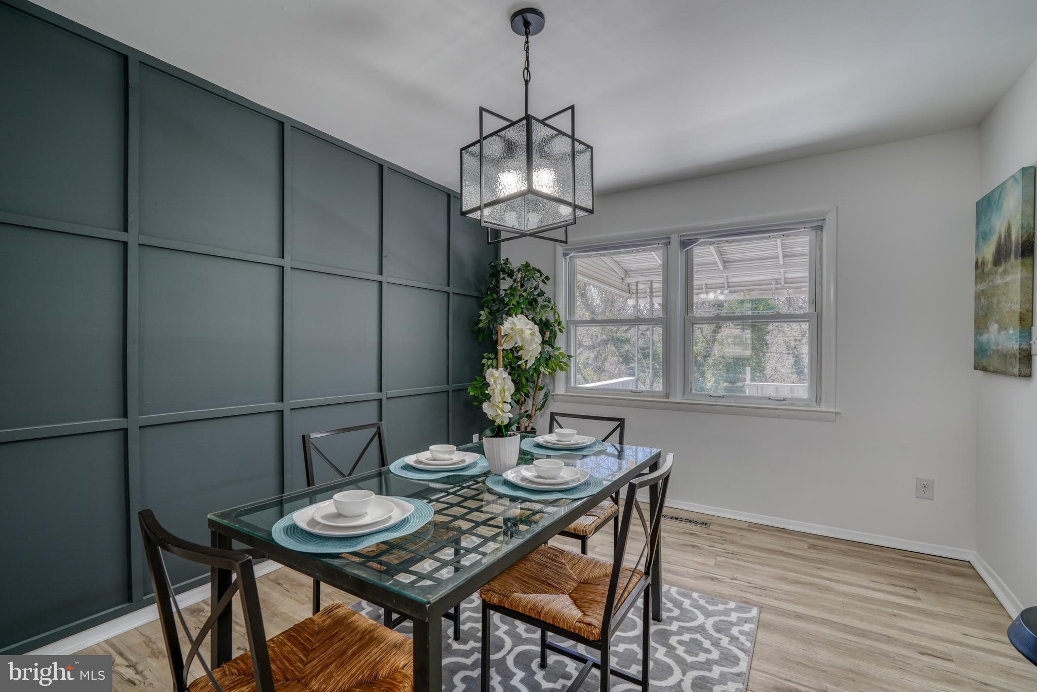 5217 Hillwell Road Baltimore, MD 21229 - Photo 8 of 43 Gallery Image 8