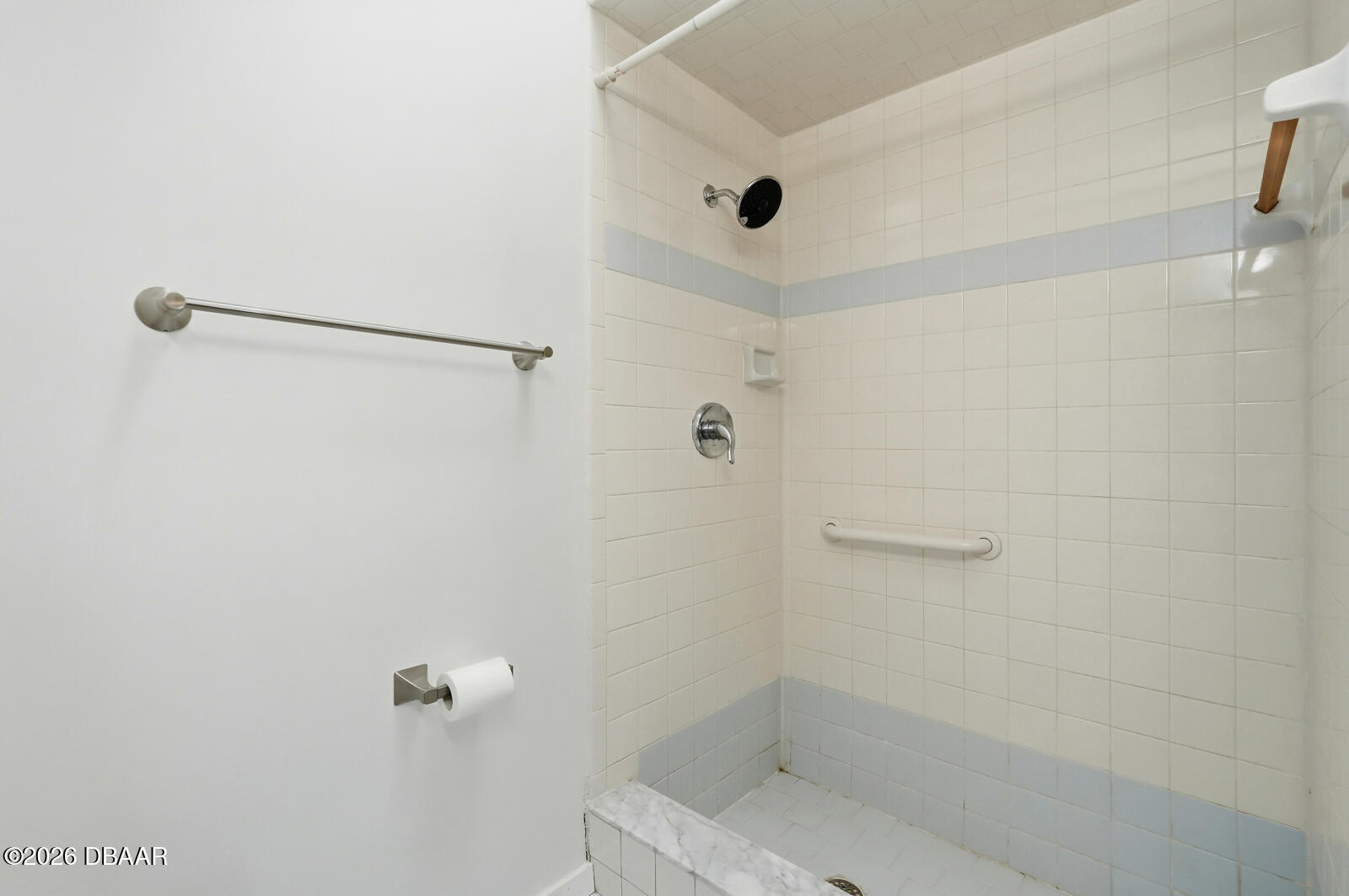 550 Locust Street Port Orange, FL 32127 - Photo 19 of 37 a bathroom with a shower