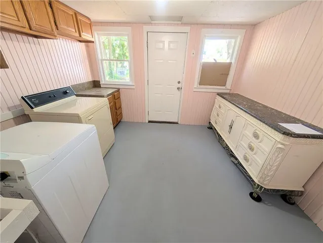 $119,000 | 712 North Jefferson Avenue, Iola, KS 66749