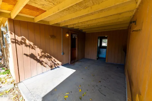 a view of an entryway