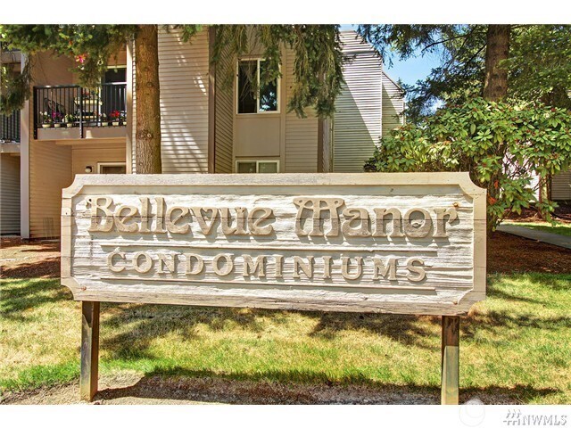 14665 Northeast 34th Street, Unit B22 Bellevue, WA 98007 - Photo 17 of 18