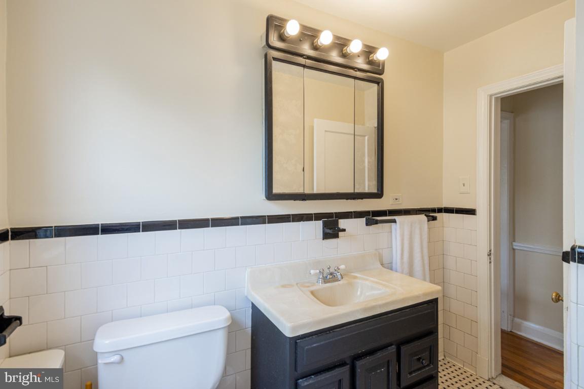 6402 Sharon Road Baltimore, MD 21239 - Photo 30 of 56 Hall bathroom