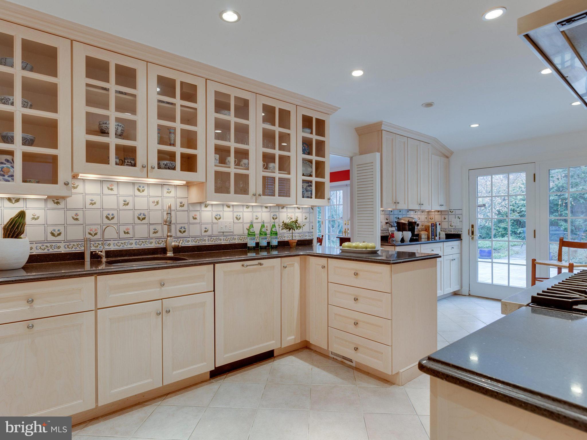 4403 Tournay Road Bethesda, MD 20816 - Photo 11 of 26 Kitchen