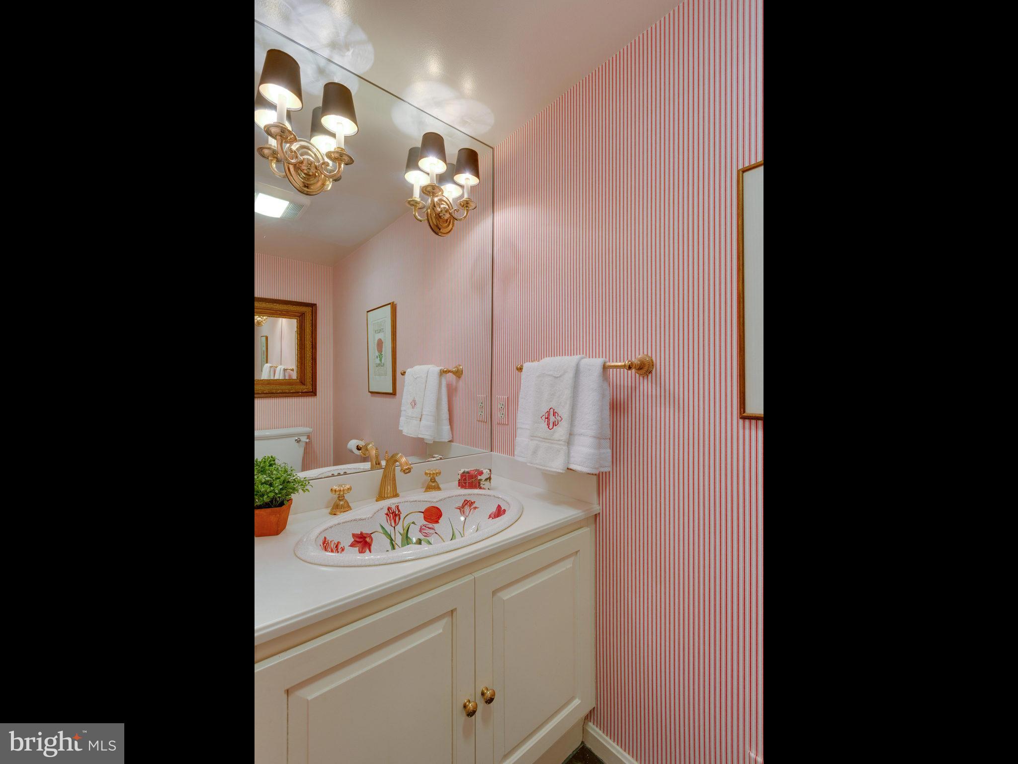 4403 Tournay Road Bethesda, MD 20816 - Photo 16 of 26 Powder Room