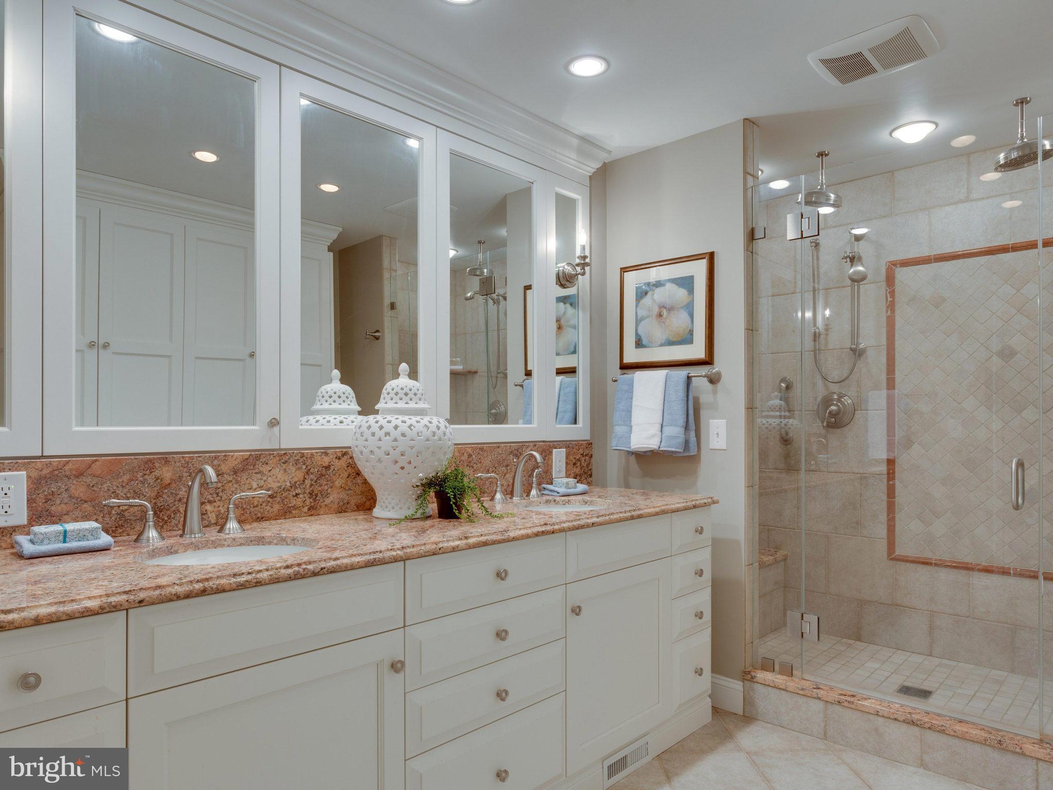 4403 Tournay Road Bethesda, MD 20816 - Photo 21 of 26 Bath