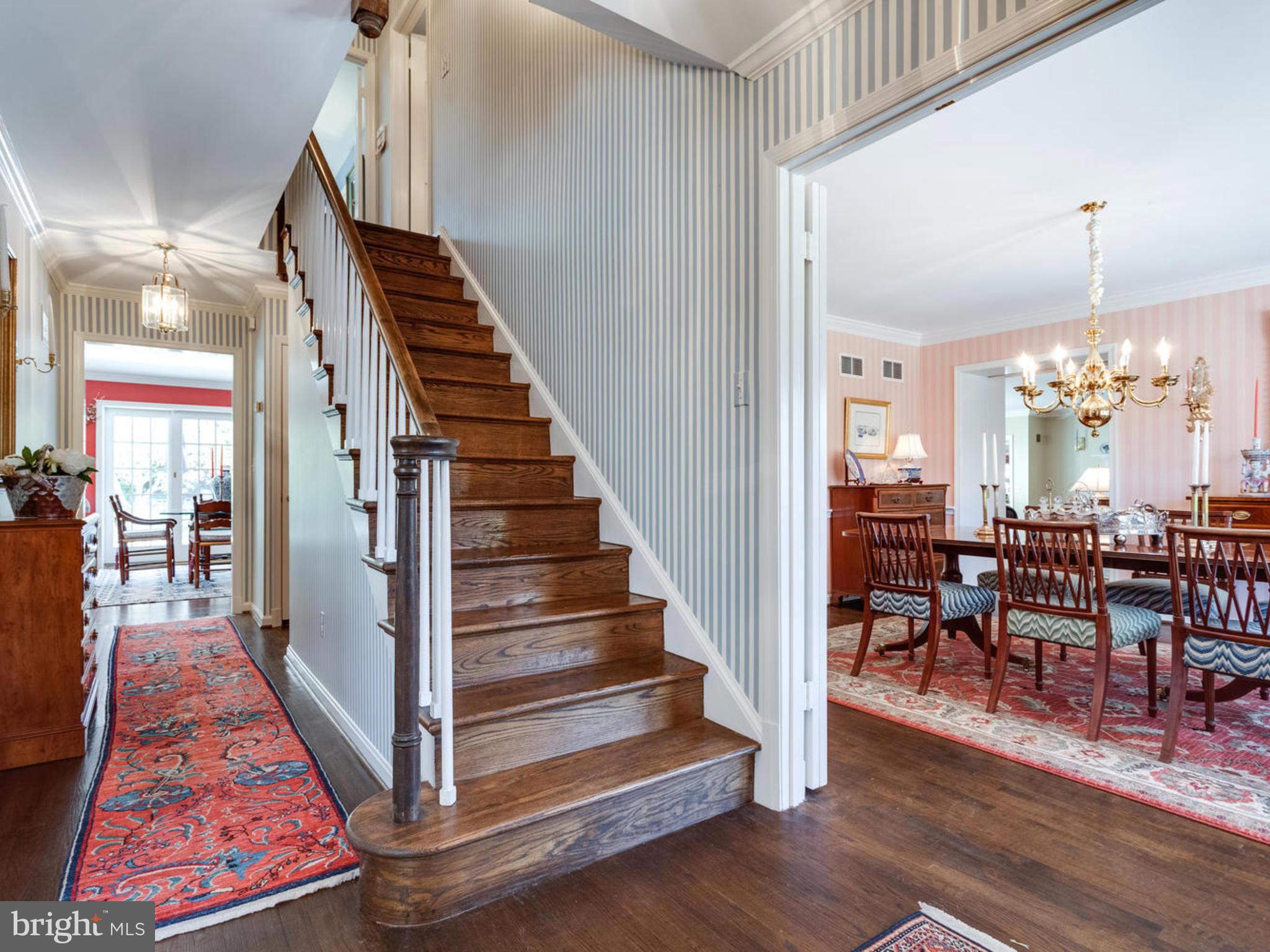 4403 Tournay Road Bethesda, MD 20816 - Photo 4 of 26 Foyer