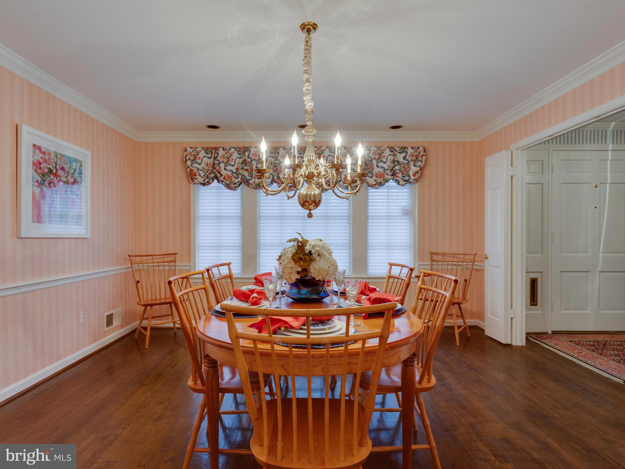 4403 Tournay Road Bethesda, MD 20816 - Photo 7 of 26 Dining Room