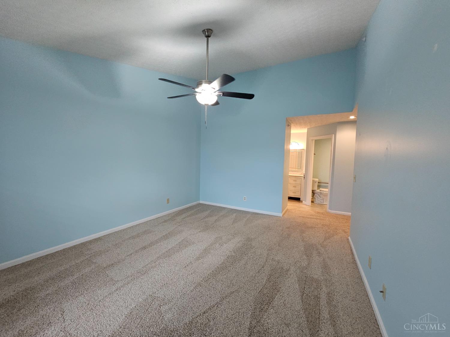 4331 Regency Ridge Court, Unit 306 Cincinnati, OH 45248 - Photo 20 of 45 Gallery Image 20