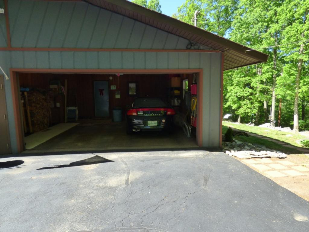 108 Brethren Church Road Gray, TN 37615 - Photo 3 of 34 Photo 3