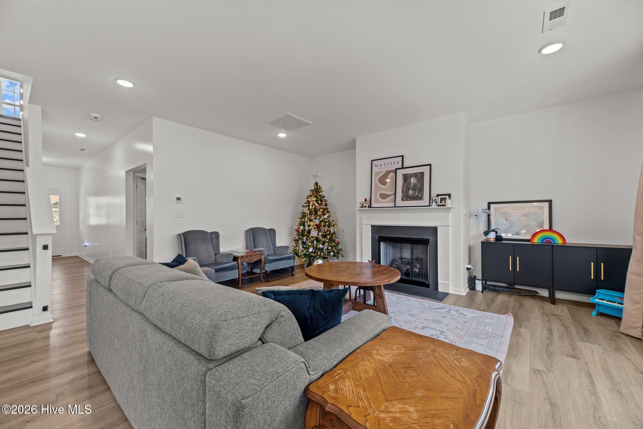 109 Station Yard Road New Bern, NC 28562 - Photo 7 of 40 39-web-or-mls-DSC_1481