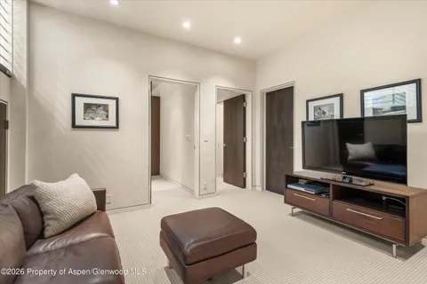 $12,950,000 | 939 East Cooper Avenue, Unit B, Aspen, CO 81611