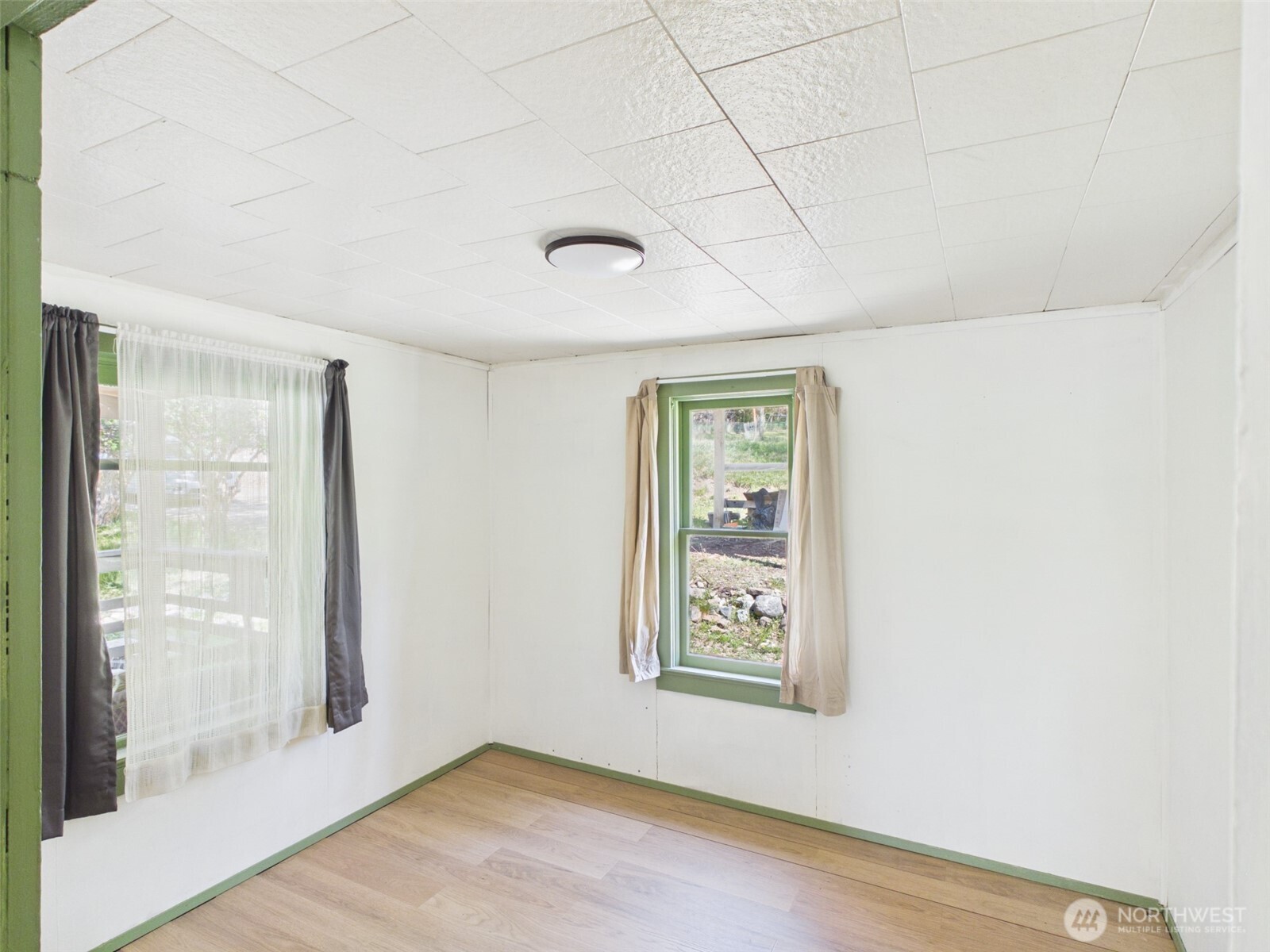 50 Klondike Road Republic, WA 99166 - Photo 5 of 18 a view of an empty room with a window
