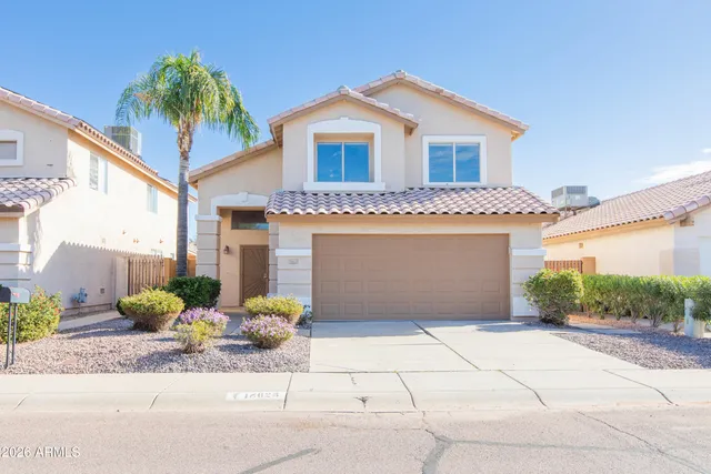 $2,700 | 18623 North 39th Way, Phoenix, AZ 85050