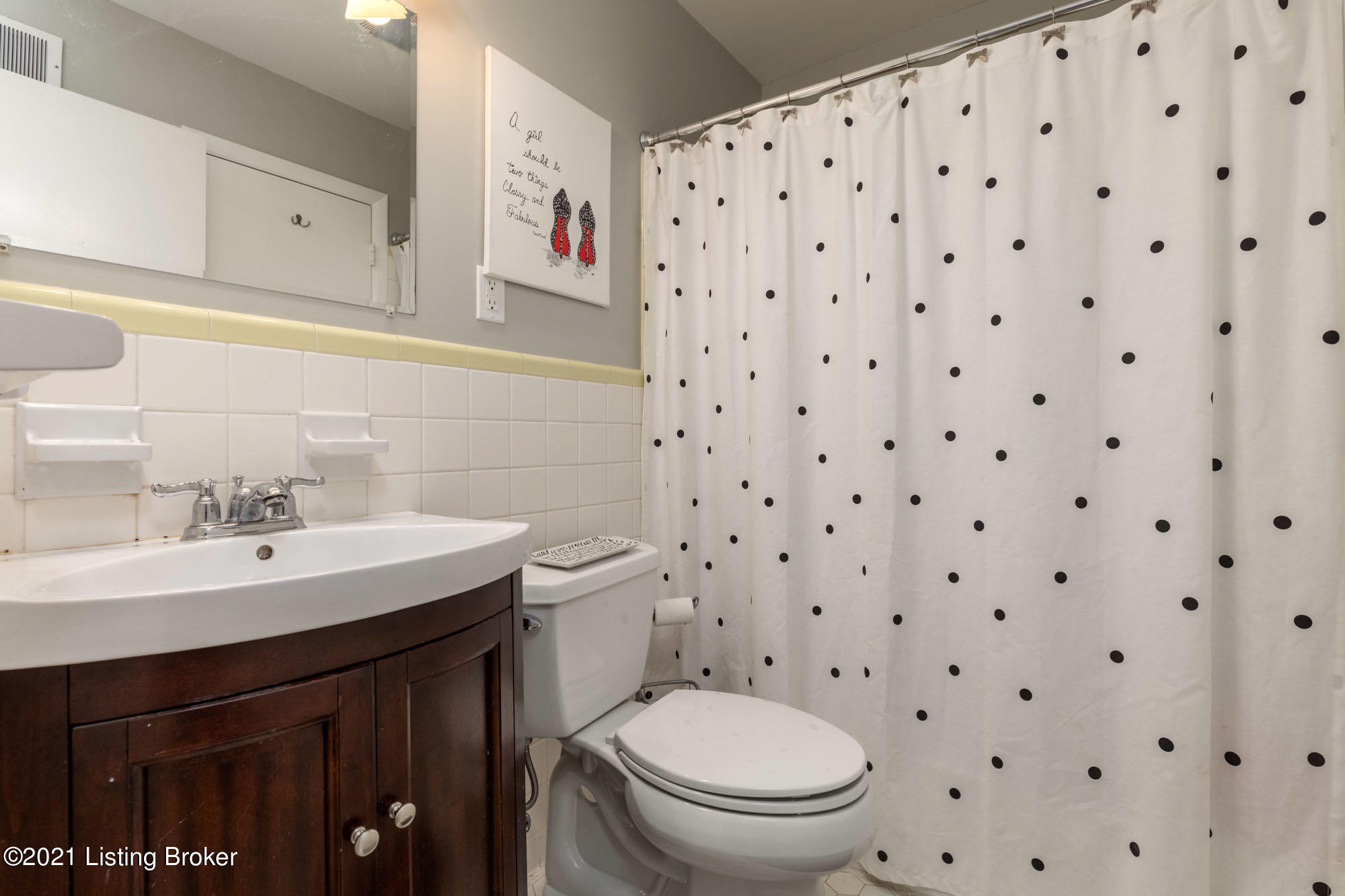 4304 Kinloch Road Louisville, KY 40207 - Photo 22 of 57 Kinloch022