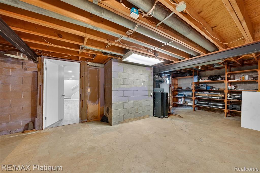 7687 Parshallville Road Fenton, MI 48430 - Photo 41 of 50