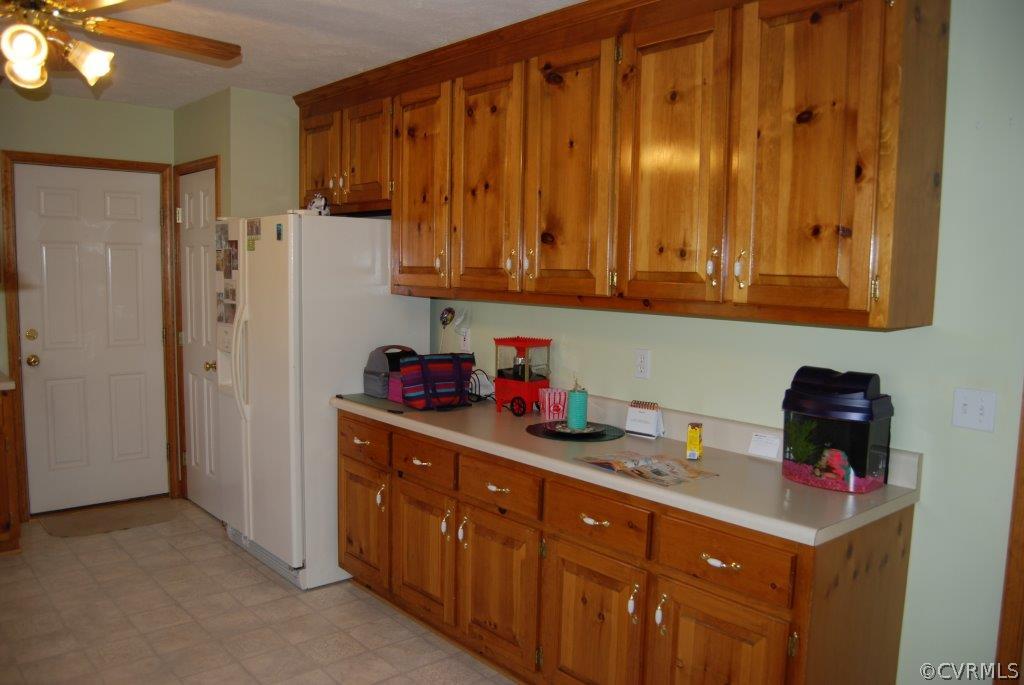 997 Nelsons Bridge Road Hanover, VA 23069 - Photo 9 of 16 More Cabinets and Appliances