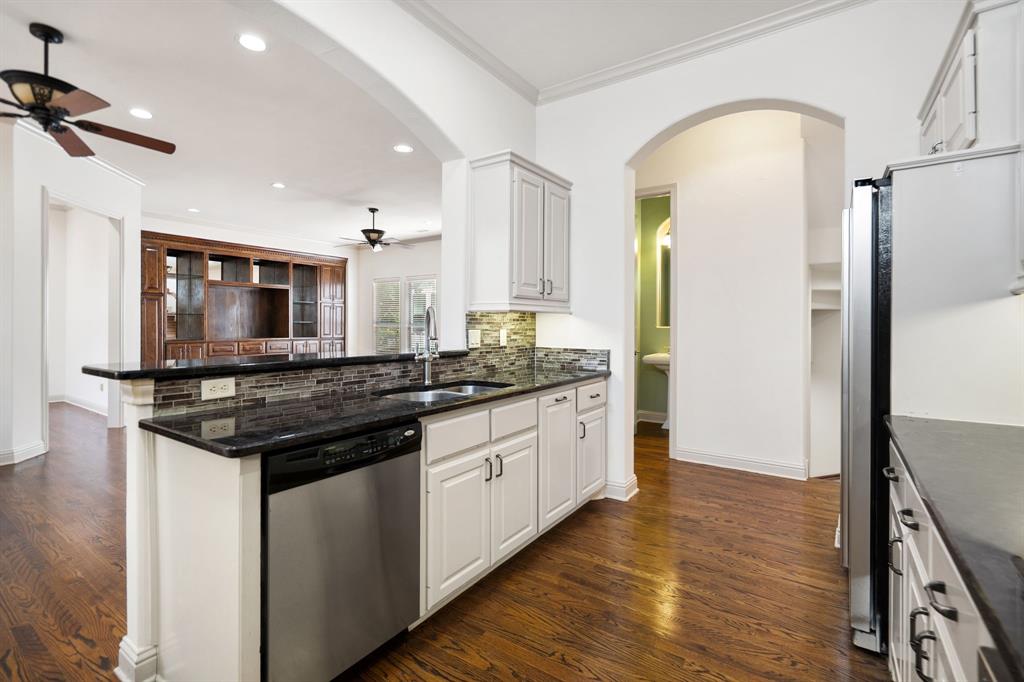 4316 Cedar Springs Road, Unit C Dallas, TX 75219 - Photo 17 of 35 Gallery Image 17