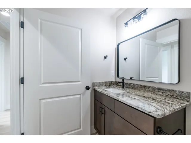 $365,000 | 4485 Knotty Pne Court, Sweet Home, OR 97386