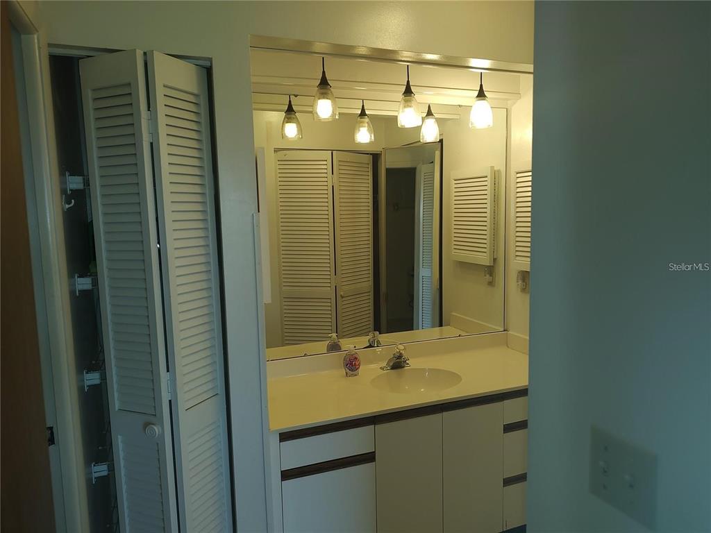 515 Leffingwell Avenue, Unit 109 Ellenton, FL 34222 - Photo 16 of 51
