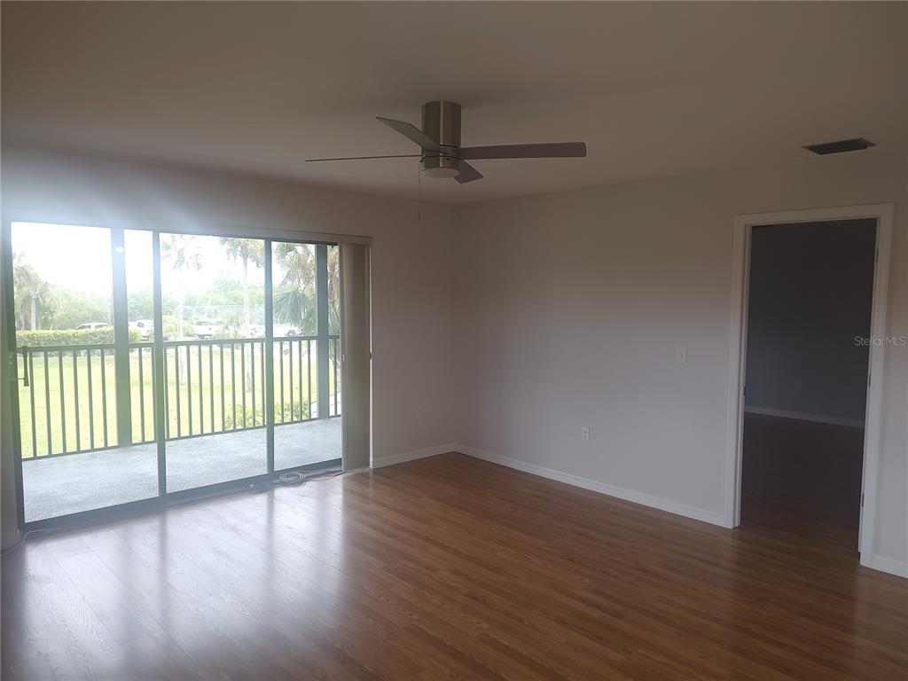 515 Leffingwell Avenue, Unit 109 Ellenton, FL 34222 - Photo 4 of 51