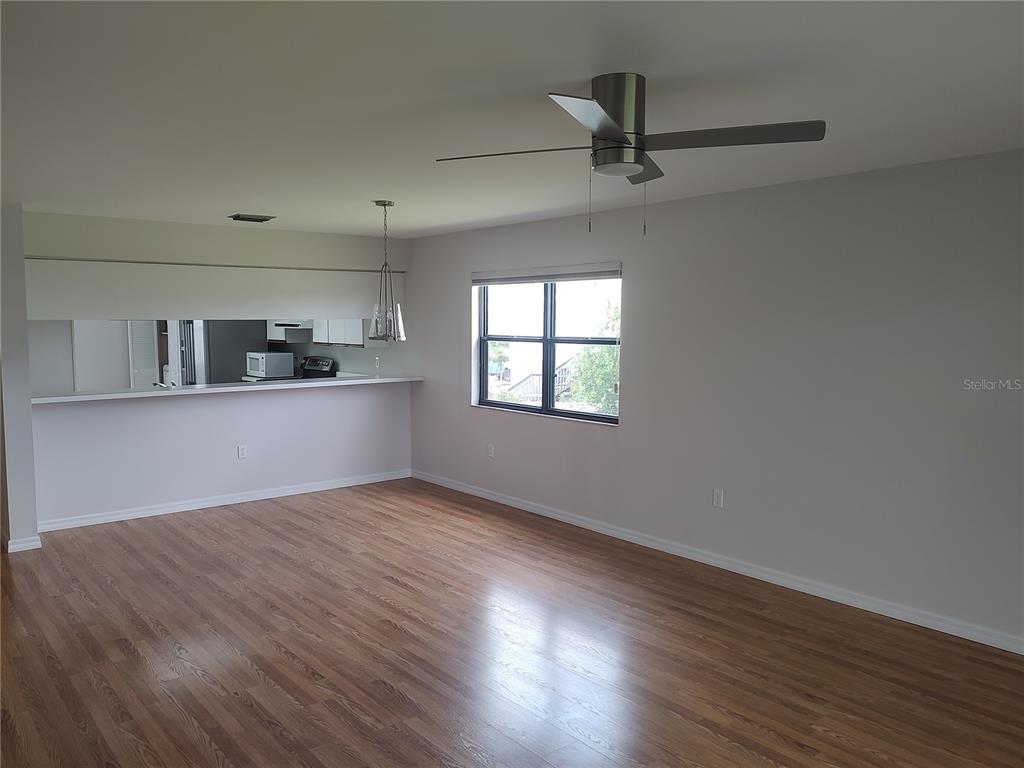 515 Leffingwell Avenue, Unit 109 Ellenton, FL 34222 - Photo 10 of 51