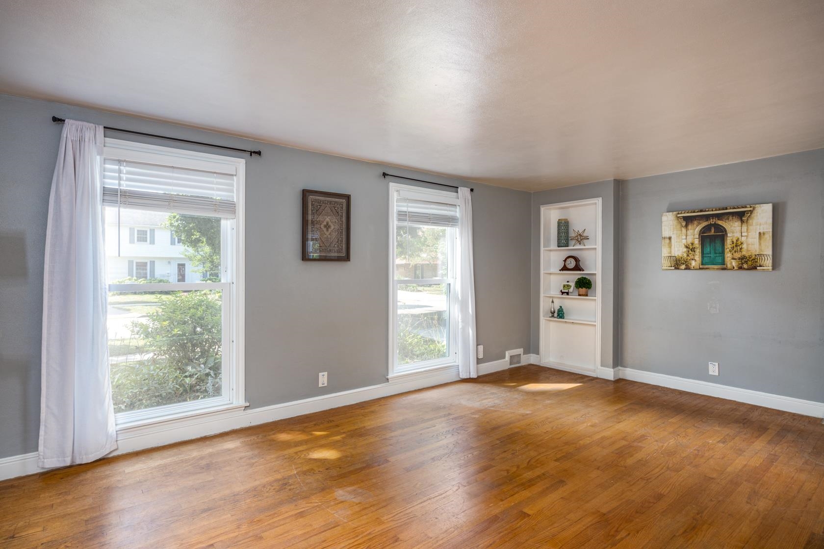 822 West 3rd Street Appleton, WI 54914 - Photo 3 of 30 Gallery Image 3