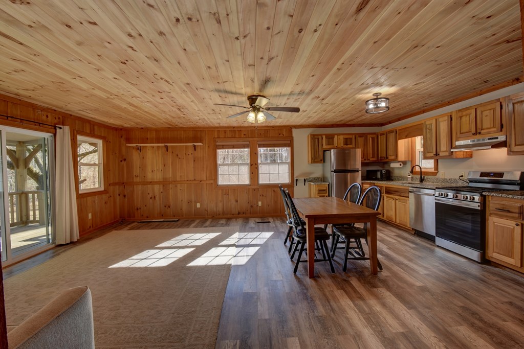 100 Saga Mountain Road Tiger, GA 30576 - Photo 36 of 99